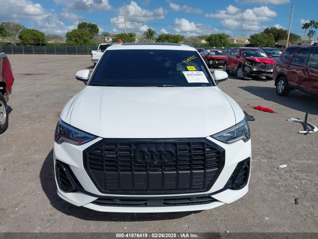 WA1EECF39R1136414 Audi Q3 Premium Plus 45 Tfsi S Line Quattro Tiptronic