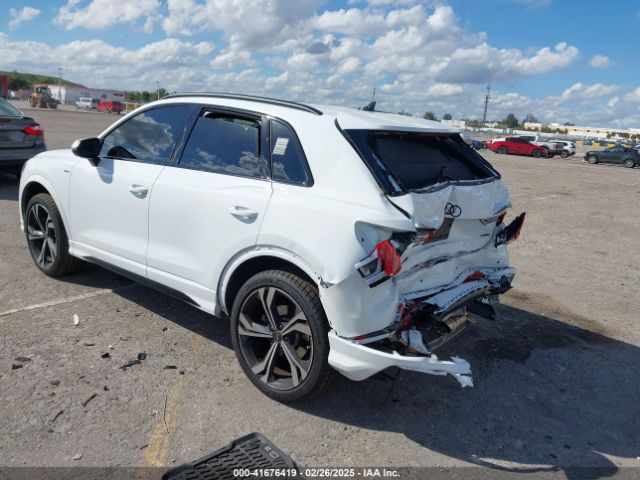 2024 AUDI Q3 WA1EECF39R1136414 Photo 2