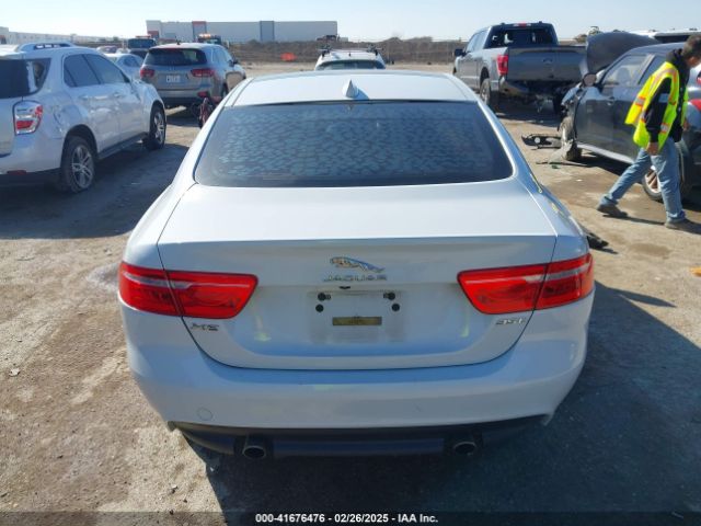 SAJAE4BV4HA962296 Jaguar Xe 35t Prestige