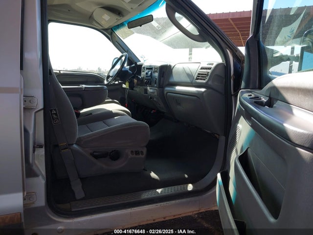 Продаж на аукціоні авто 2004 Ford F-250 Lariat/xl/xlt, vin: 1FTNW21P84EB36638, номер лоту: 41676648