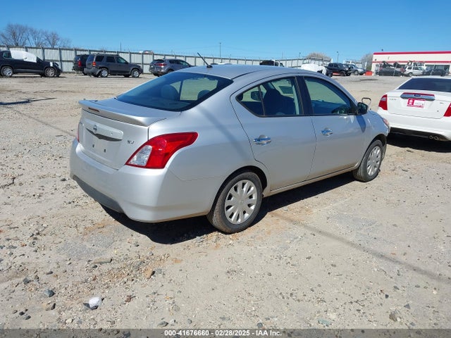 3N1CN7AP4KL878414 Nissan Versa 1.6 Sv
