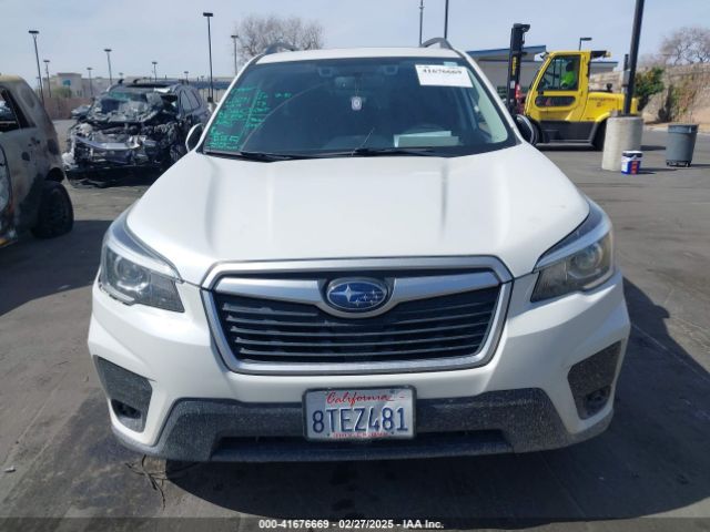 JF2SKAJC4LH581561 Subaru Forester Premium