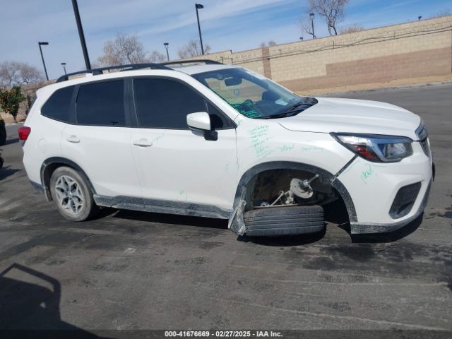 JF2SKAJC4LH581561 Subaru Forester Premium