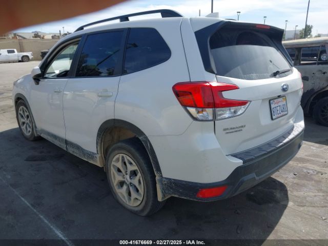 JF2SKAJC4LH581561 Subaru Forester Premium