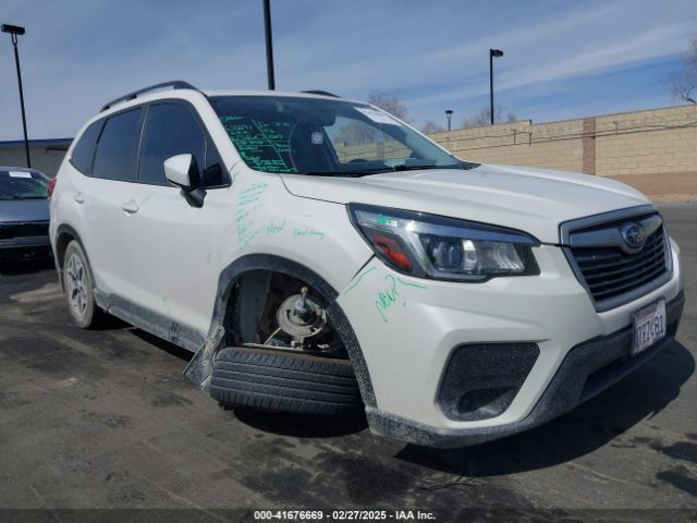 JF2SKAJC4LH581561 Subaru Forester Premium