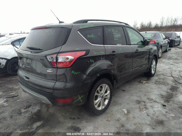 Ford ESCAPE SE 2017 1FMCU9GD0HUD71321 Image 4