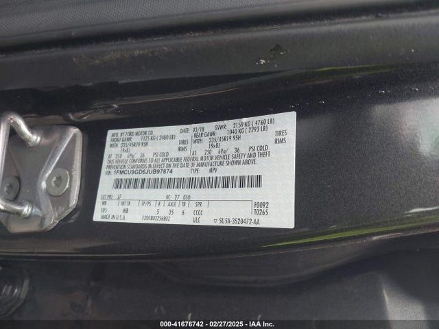 1FMCU9GD6JUB97874 Ford ESCAPE SE