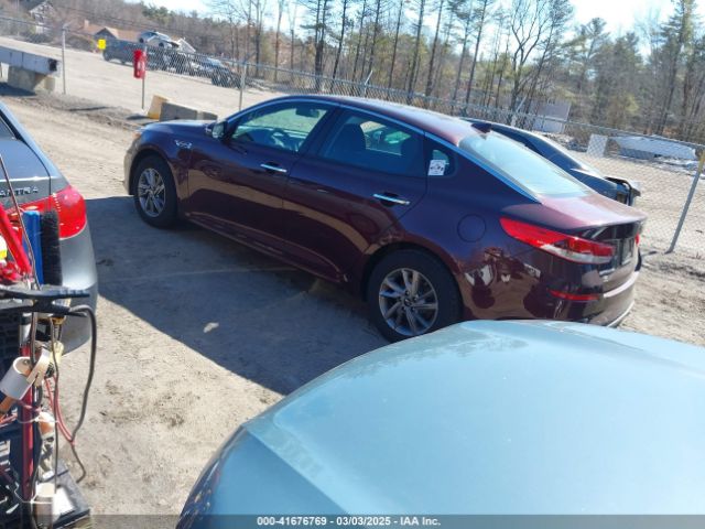 5XXGT4L38LG393235 KIA Optima Lx