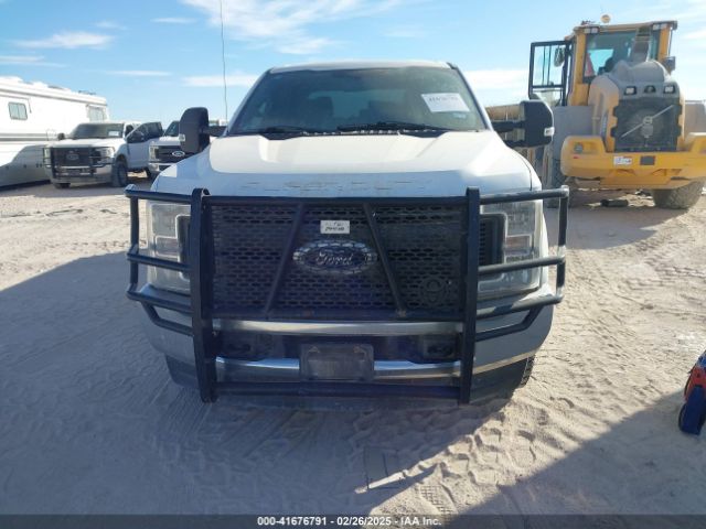 1FT7W2B69HEE55373 Ford F-250 Xl