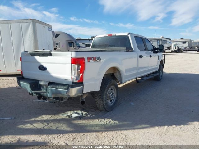 1FT7W2B69HEE55373 Ford F-250 Xl