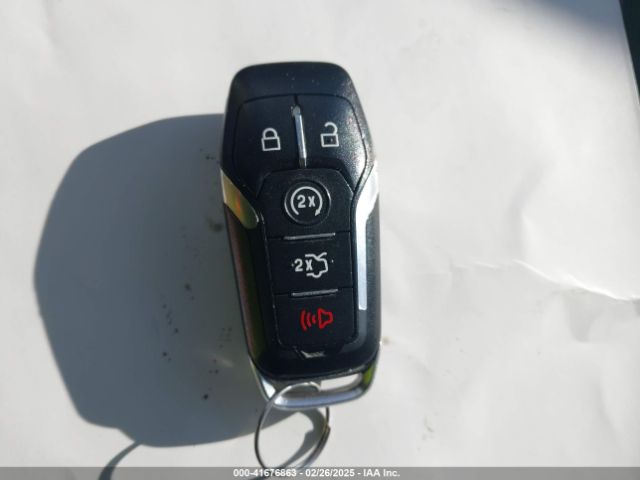 1FM5K8D82HGB23411 Ford EXPLORER XLT