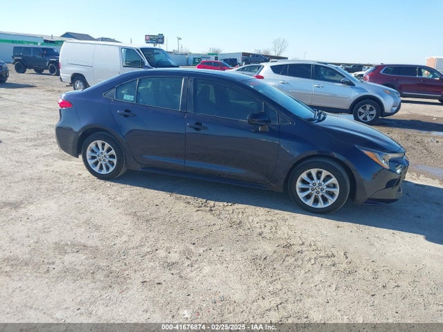 Toyota COROLLA LE 2022 5YFVPMAE1NP362421 Image 13