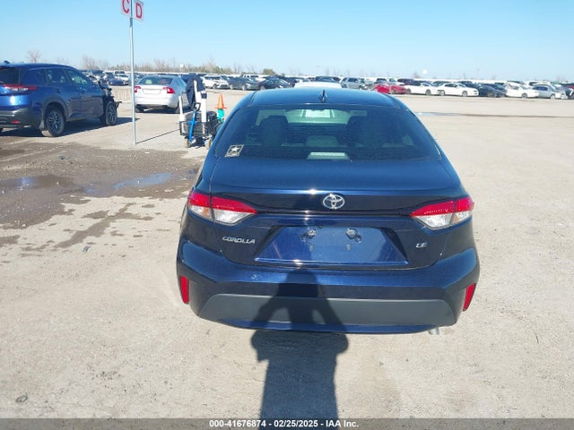 Toyota COROLLA LE 2022 5YFVPMAE1NP362421 Image 16