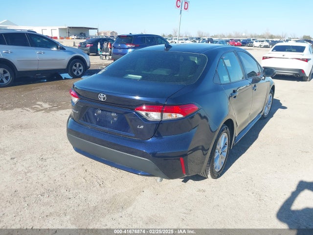 Toyota COROLLA LE 2022 5YFVPMAE1NP362421 Image 4