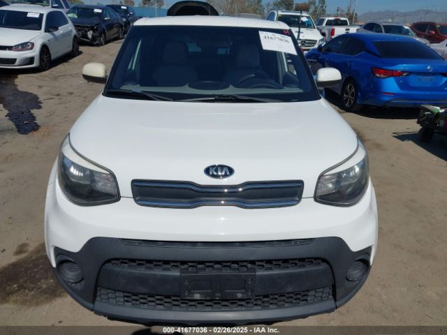KNDJN2A2XJ7535413 KIA Soul