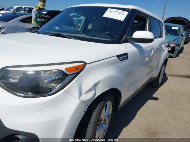 KNDJN2A2XJ7535413 KIA Soul