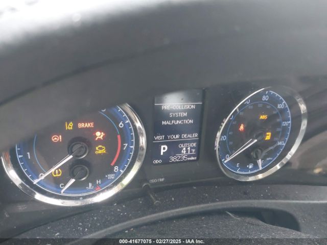 2T1BURHE6HC940130 Toyota COROLLA LE