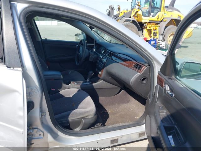 2G1WB5E3XG1167901 Chevrolet Impala Limited Lt