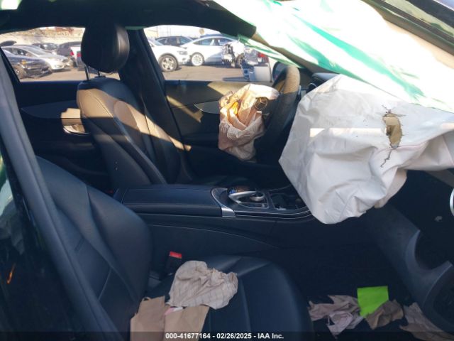 55SWF4JB9JU275433 Mercedes-Benz C 300