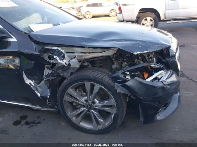 55SWF4JB9JU275433 Mercedes-Benz C 300