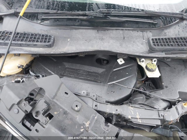 1FMCU9J94EUA65593 Ford Escape Titanium