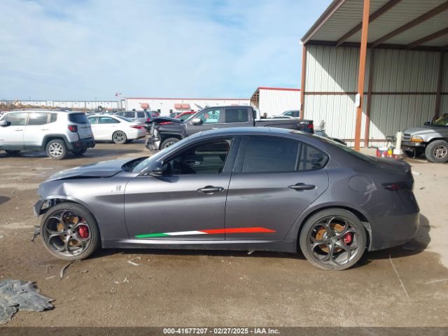 ZARFAMBN4R7683046 Alfa Romeo Giulia Ti Rwd