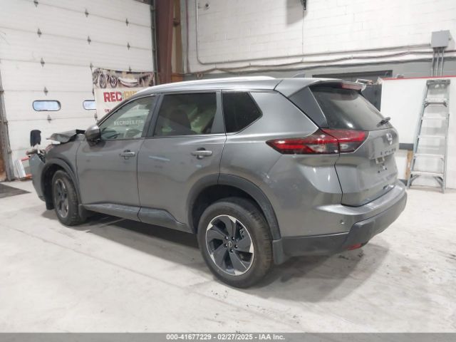 JN8BT3BB0SW153692 Nissan Rogue Sv Intelligent Awd