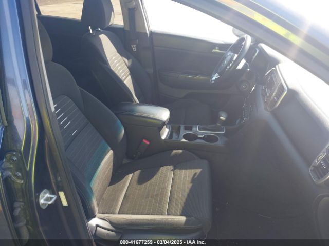KNDPM3AC1J7453713 KIA Sportage Lx