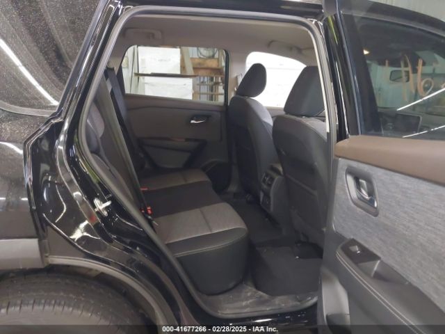 JN8AT3BBXMW205280 Nissan Rogue Sv Intelligent Awd