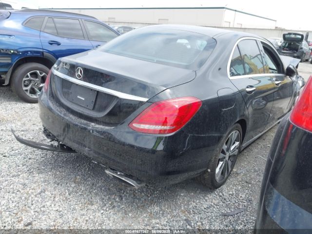 55SWF4JB6GU174715 Mercedes-Benz C 300 Luxury/sport