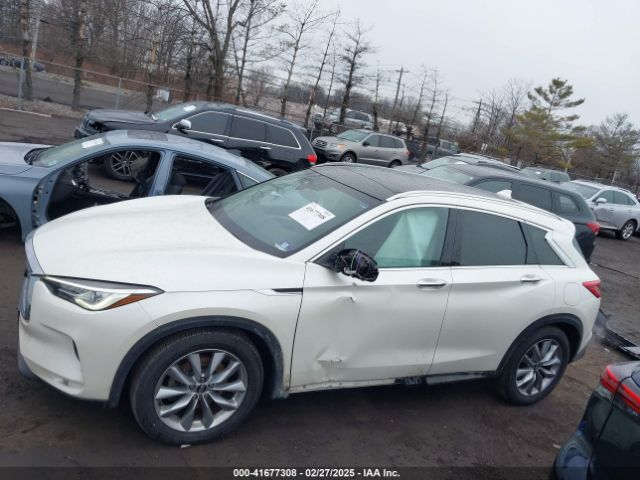 3PCAJ5M3XKF136479 Infiniti Qx50 Luxe