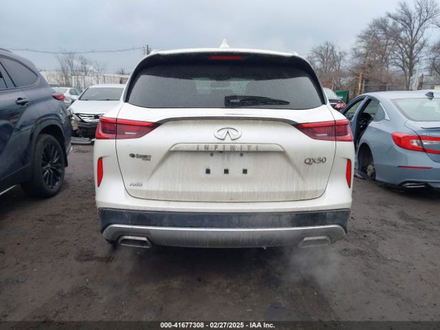 3PCAJ5M3XKF136479 Infiniti Qx50 Luxe