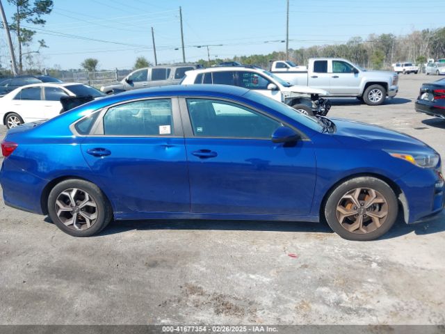 3KPF24AD1ME332992 KIA Forte Lxs