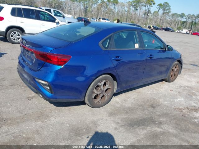 3KPF24AD1ME332992 KIA Forte Lxs
