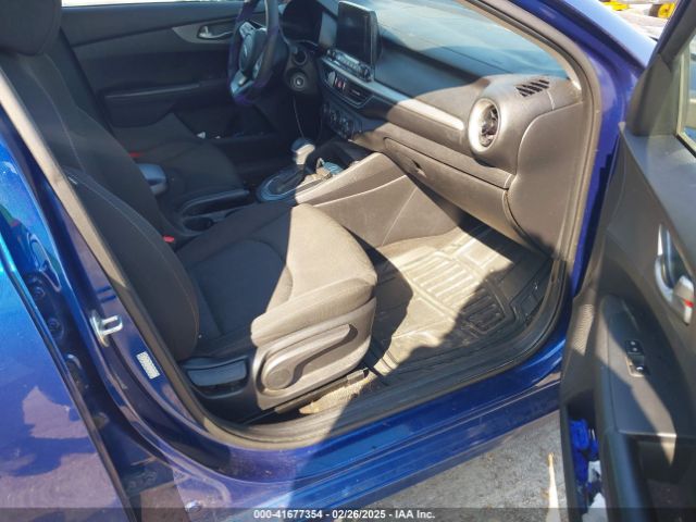 3KPF24AD1ME332992 KIA Forte Lxs