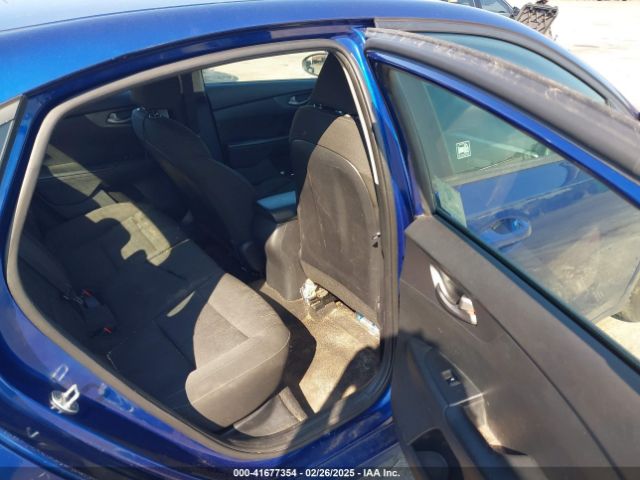 3KPF24AD1ME332992 KIA Forte Lxs
