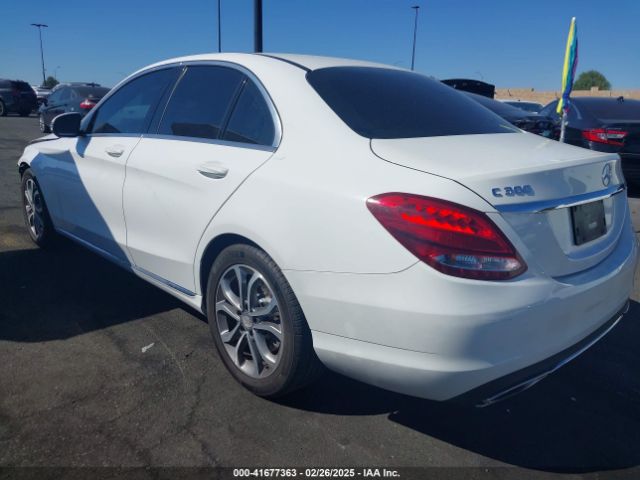 55SWF4JB6GU102140 Mercedes-Benz C 300 Luxury/sport