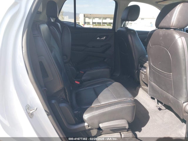 1GNERGKW6KJ120217 Chevrolet Traverse 1lt
