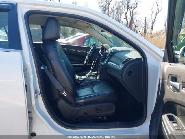2017 CHRYSLER 300 2C3CCAAG1HH512125 Photo 4