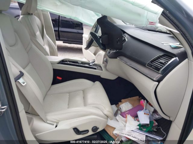 YV4H60CA3P1950747 Volvo Xc90 Recharge Plug-in Hybrid T8 Ultimate Bright Theme 7-seater