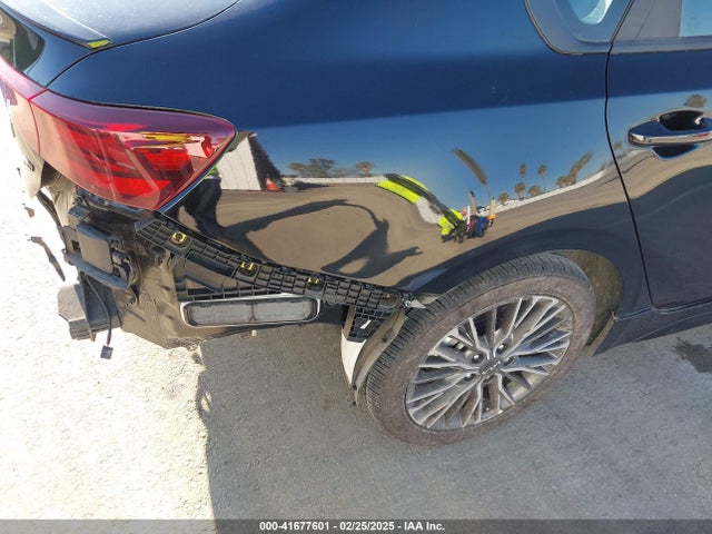 3KPF54AD0RE825500 KIA Forte Gt-line