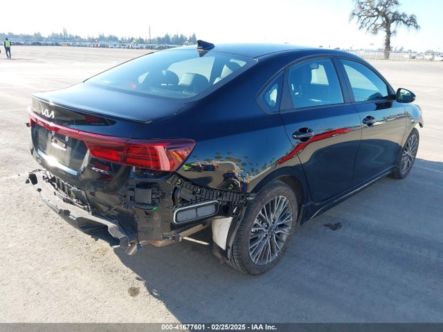 3KPF54AD0RE825500 KIA Forte Gt-line