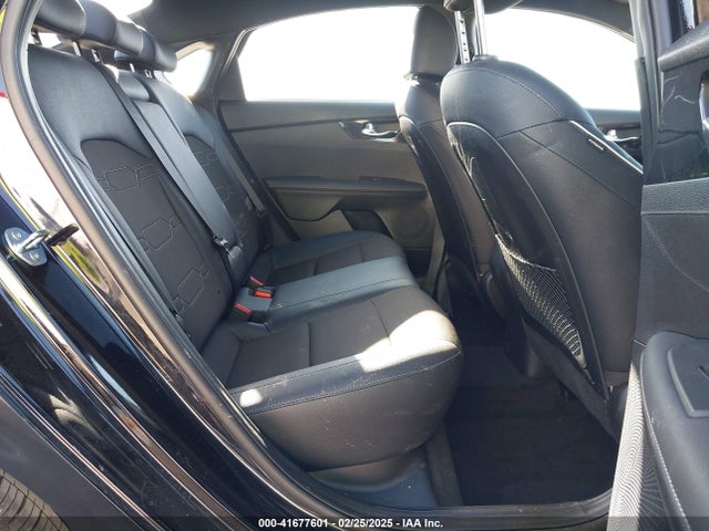 3KPF54AD0RE825500 KIA Forte Gt-line