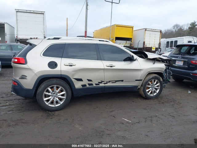 1C4PJMDSXFW629818 Jeep Cherokee Limited