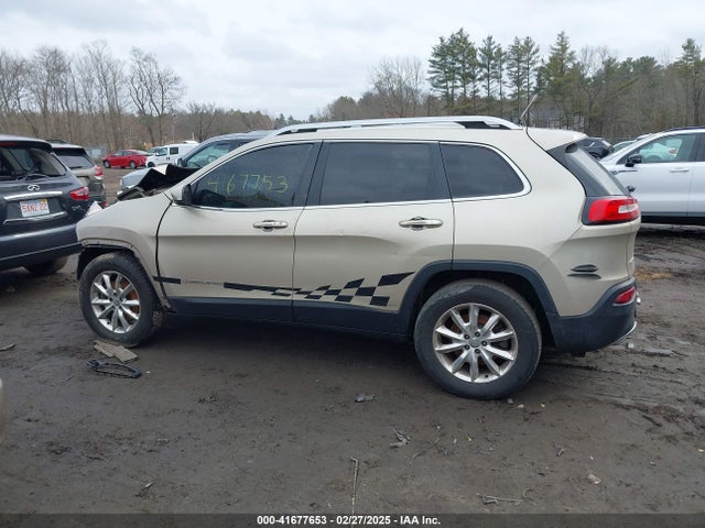 1C4PJMDSXFW629818 Jeep Cherokee Limited
