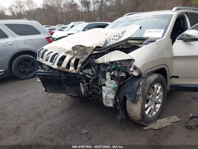 1C4PJMDSXFW629818 Jeep Cherokee Limited