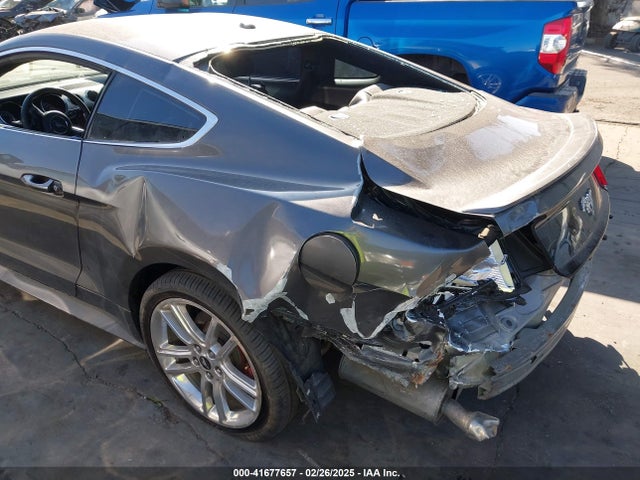 Ford Mustang Ecoboost 2017 1FA6P8TH0H5302947 Image 6