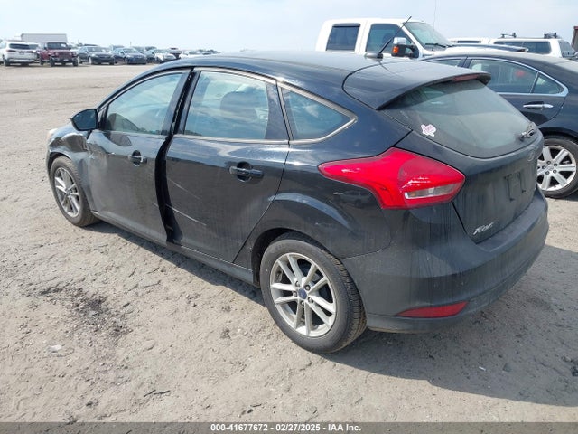 1FADP3K26HL302812 Ford FOCUS SE