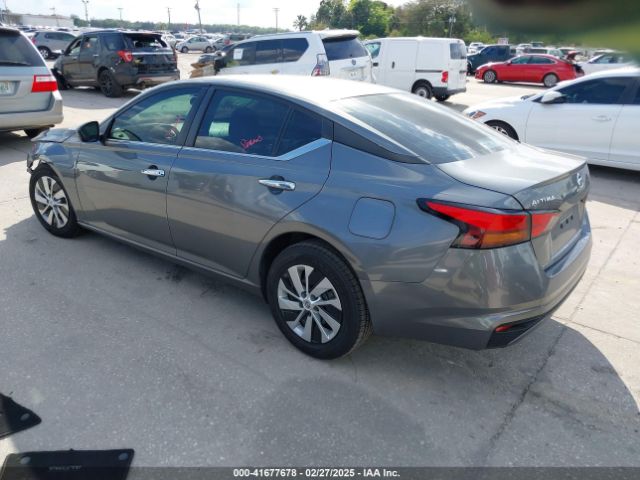 1N4BL4BV0NN306096 Nissan Altima S Fwd