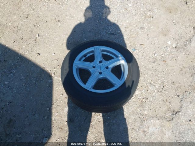 3N1CN7AP1HL812265 Nissan Versa 1.6 Sv